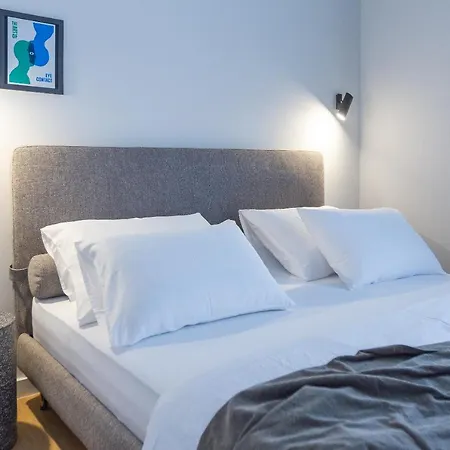 Maroen Lux And Old Town Apartman *